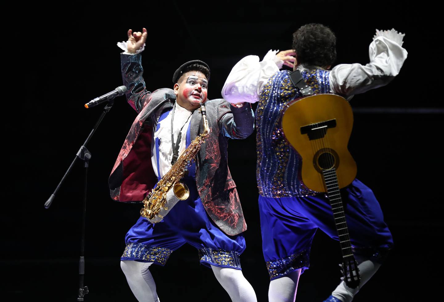 Il duo di clown dalla Spagna ha ottenuto un grande successo nel circo.  Chris Whitwak/The National